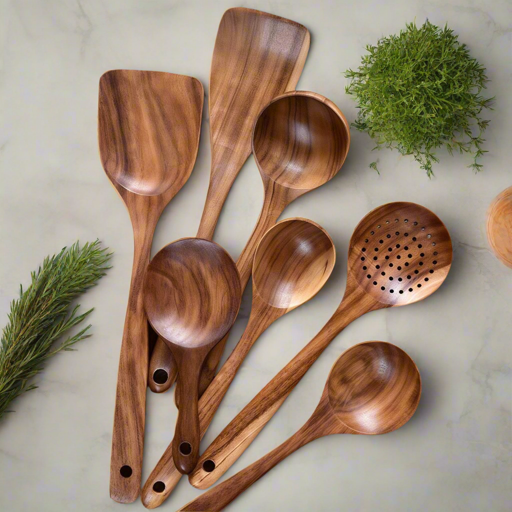 Ensemble d’Ustensiles en Bois Terra™ – Élégance & Durabilité en Cuisine