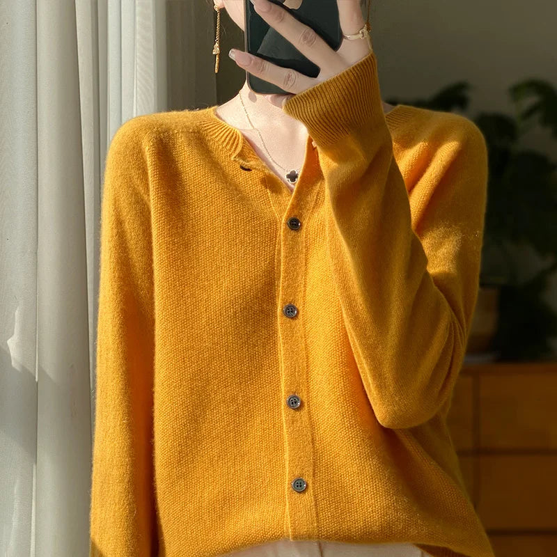Pull/cardigan confortable 100 % laine mérinos avec détails boutonnés - Augustine