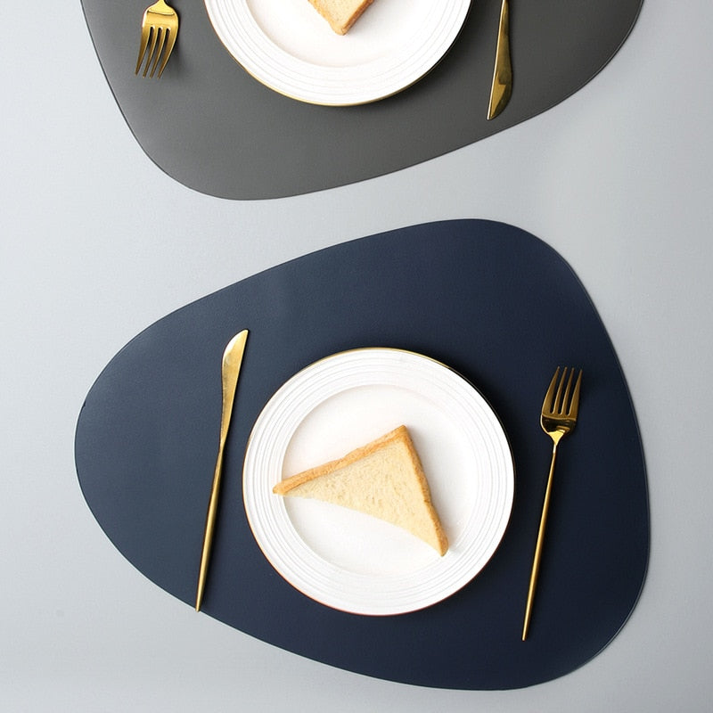 Élégance et Protection avec les Sets de Table & Dessous de Verre Luma™