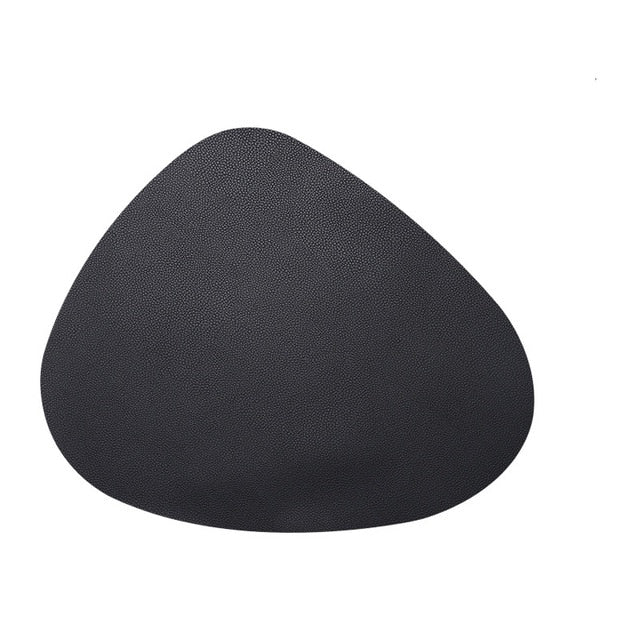 Élégance et Protection avec les Sets de Table & Dessous de Verre Luma™
