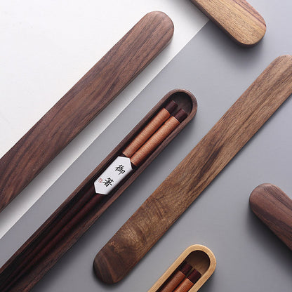 Baguettes Artisanales en Noyer Noir avec Fil Décoratif et Boîte en Bois