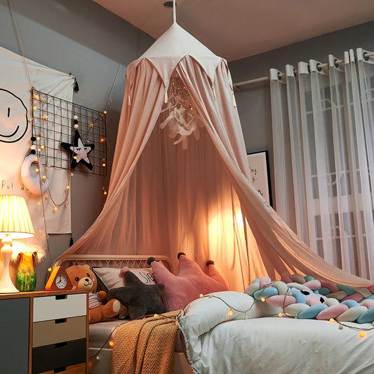 Ciel de Lit Magique pour Enfants avec Pompons et Volants - DreamCanopy™