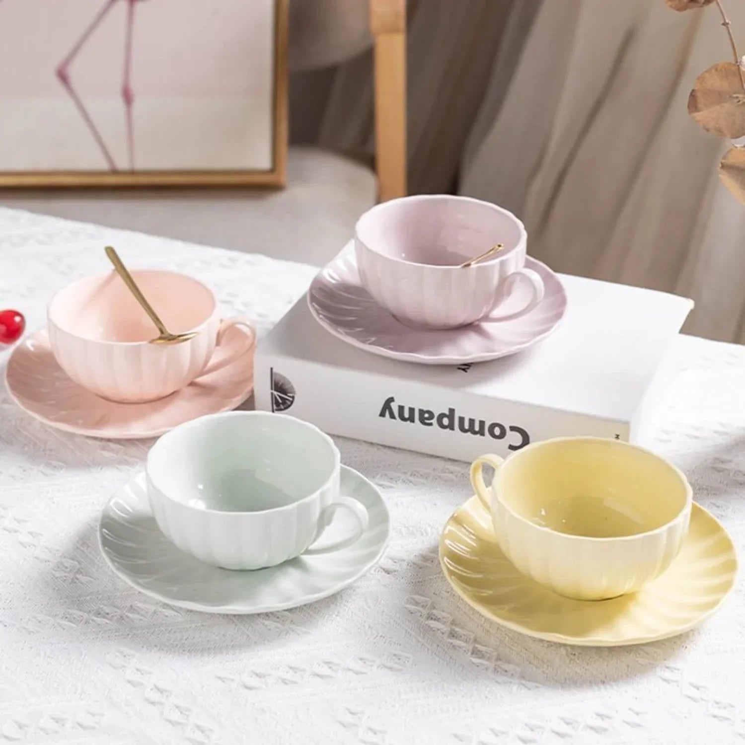 Ensemble Tasse et Soucoupe Florale Élégante