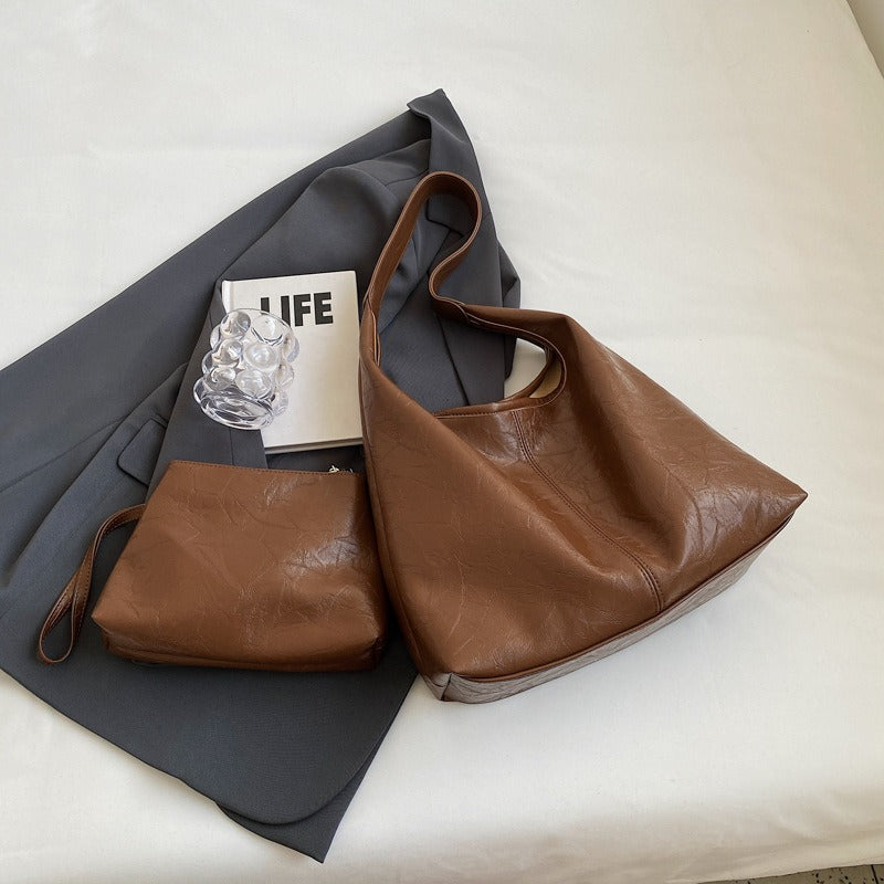Duo Vintage Patiné - Sac Fourre-Tout et Pochette Assortis en Cuir Végétal